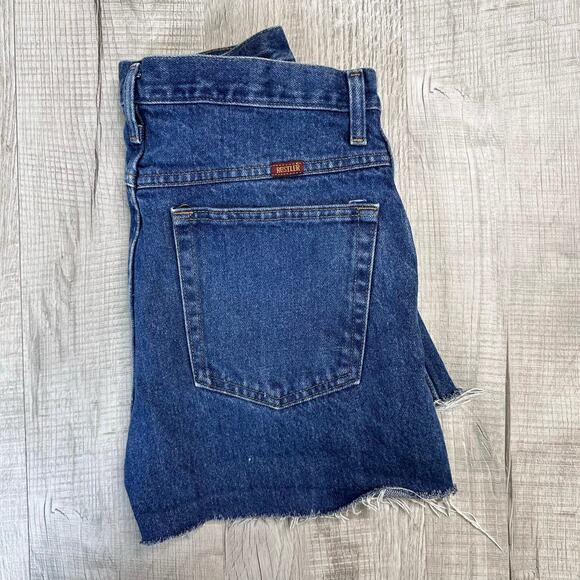 WMNS Rustler Cut of Denim Dark Wash Jean Short 33 Blue Cut-Off Cowgirl High Rise - Picture 5 of 7